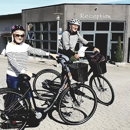 First Camp Bojden Κάμπινγκ Fåborg