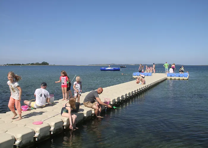 キャンプ場 First Camp Bojden